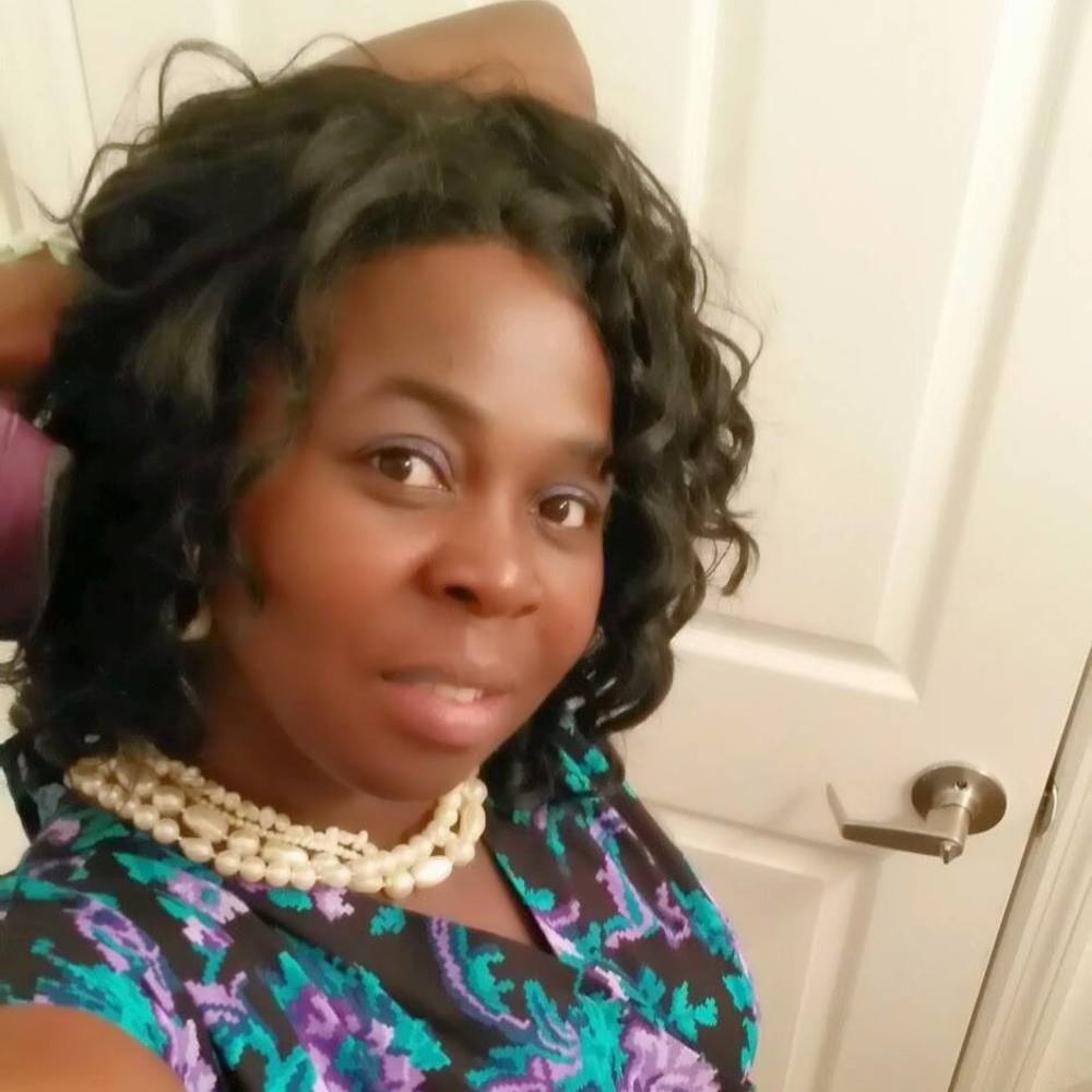 Meet your Posher, Tara